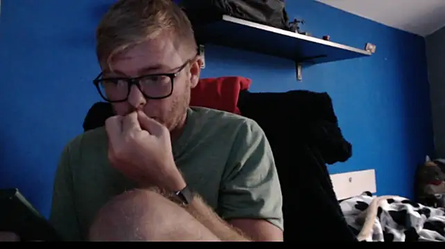 blondeboy92 élő XXX-chatje