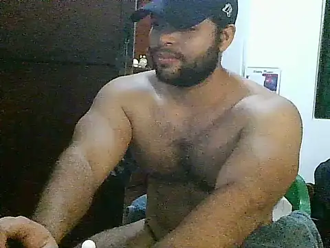 Bearmachin Chat XXX live