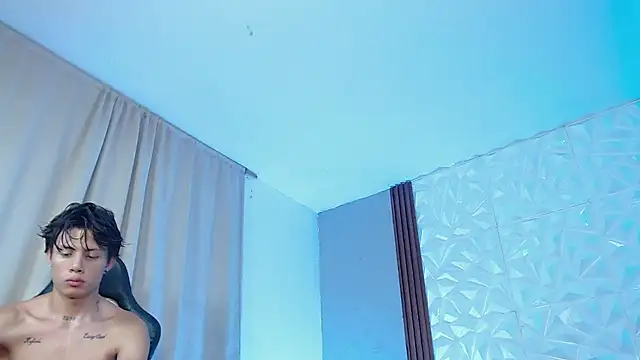 دردشة Channi_smith_ الجنسية المباشرة