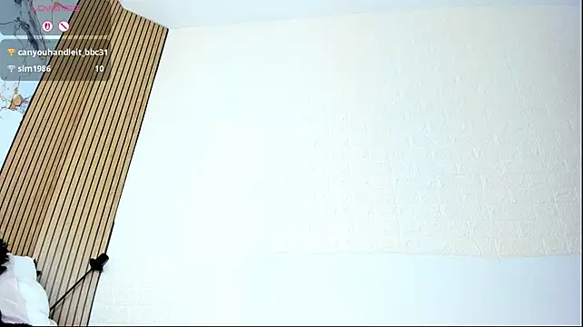 XXX chat uživo modela yunkeyc