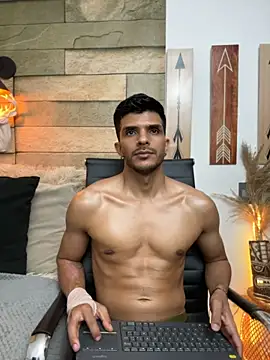 anddy_white Adlı Modelin Canlı XXX Sohbeti