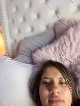 VictoriaNavarro - TOPLESS! 🤤
