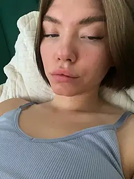 Živý XXX chat Lisaaa_Alisa