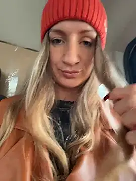 Chat +18 de EvvaMur ao vivo