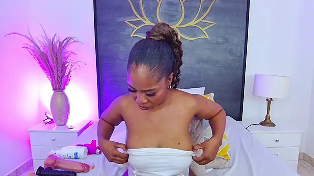 AlisonTravis Live XXX Chat