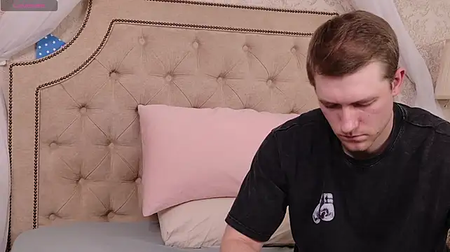 EthanPinkman élő XXX-chatje