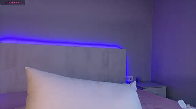 Chat +18 de LunaXBaddie ao vivo
