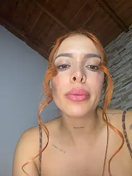 CiaraMorettii Adlı Modelin Canlı XXX Sohbeti