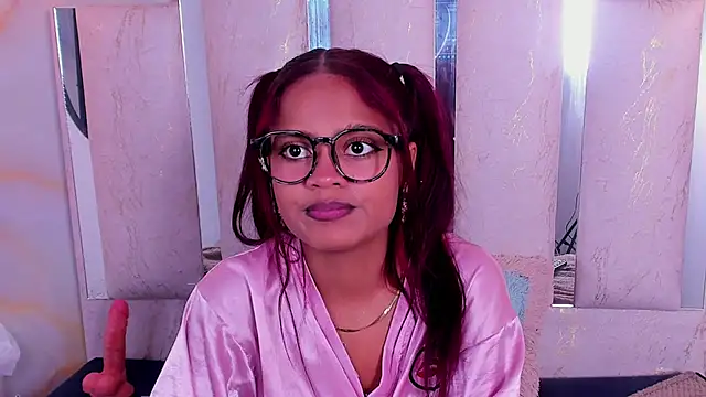 XXX chat uživo modela Nicky_Nicoole