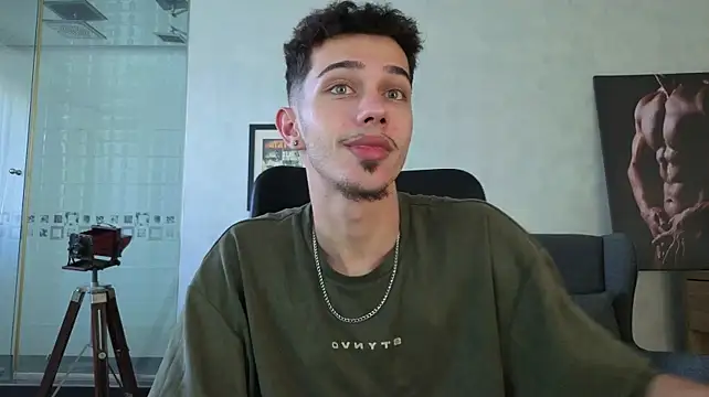 Živý XXX chat KaydenDrew