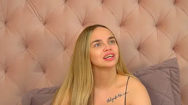 AnitaVenturen Live XXX chat