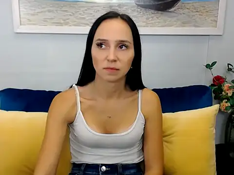 LuisaLiven Live XXX chat