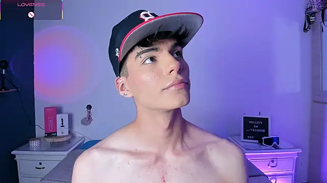 Dulcey-'s Live XXX Chat