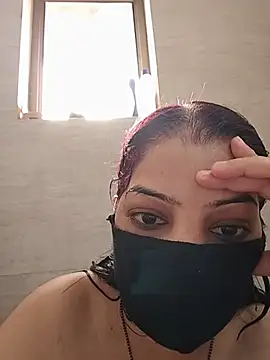 Hot_pooja2
