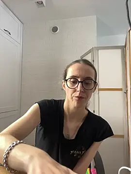 Chat XXX en directo de MartiniiSelenna