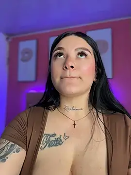 Megaan__More – Live XXX-chat