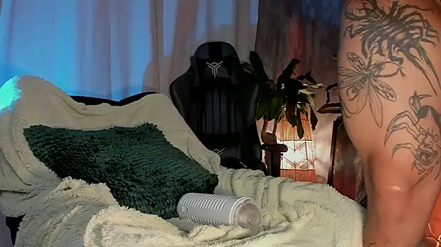TigerStripes1_ Live XXX-chat