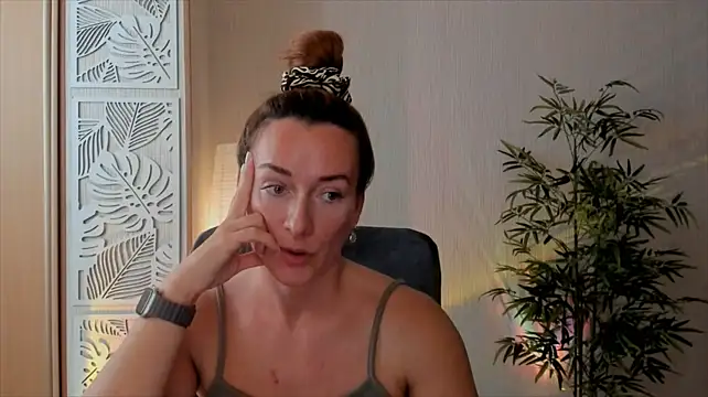 RebeccaMartinez 라이브 XXX 채팅