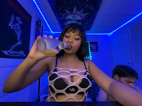venusfairys XXX чат на живо