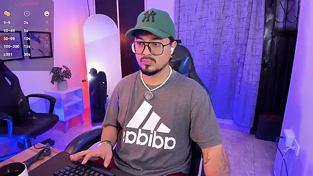 DaviidEvans_'s Live XXX Chat