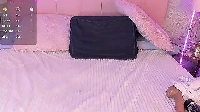 Vanessa_Toro Live XXX-Chat