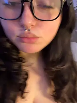 Evemeqt - Wall dildo suck and ride💦💦
