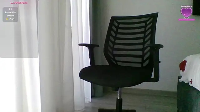 serepra – Naživo XXX chat