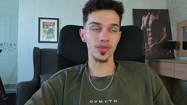 Онлайн чат XXX KaydenDrew
