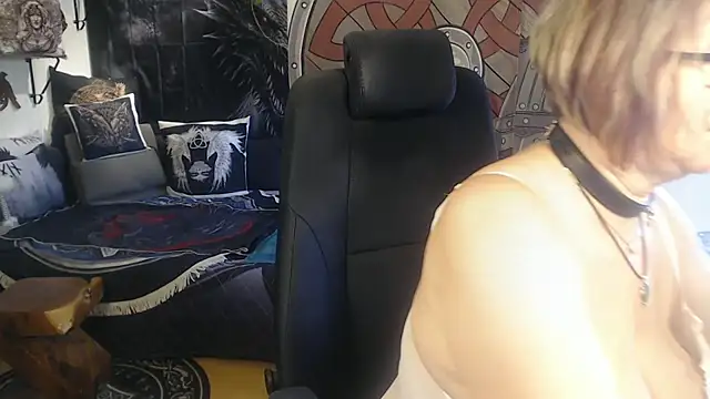 TittenMichelle's Live XXX Chat