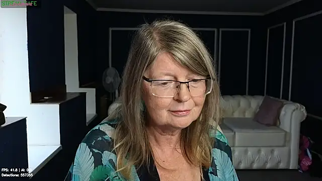 Pippa_Pebble live XXX chat