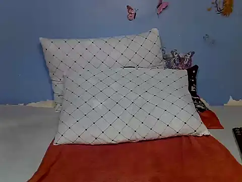Queen_slim2 - ocean squirt