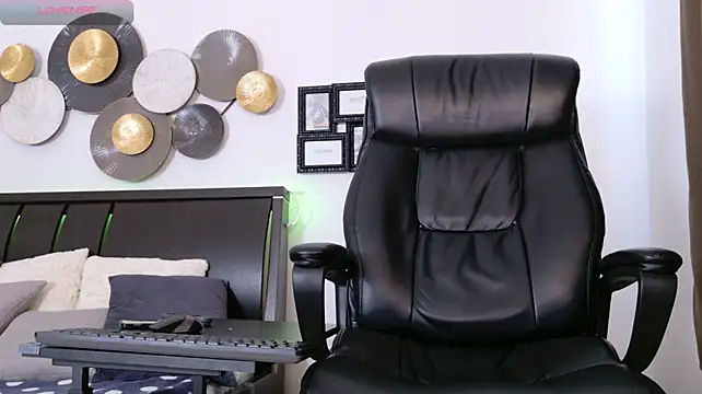 ThomasEdisonn Chat XXX live