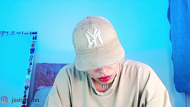 _justinmoon2 Adlı Modelin Canlı XXX Sohbeti