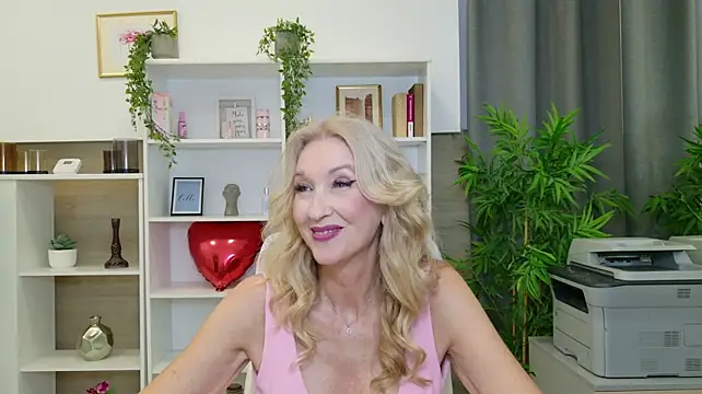 Chatroom XXX en direct de LadyLeea