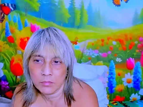 צ'אט XXX בשידור חי של indianroxy