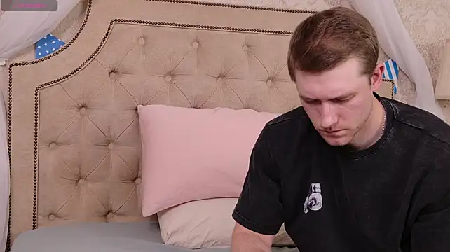 EthanPinkmann Webbikameraesitys