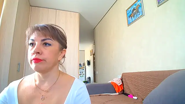 แชท XXX สดของ Brionia
