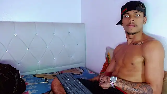 Angel_foxc13 XXX чат на живо