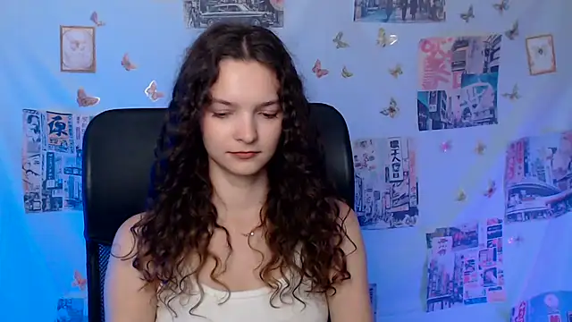 _SusieSu_ Adlı Modelin Canlı XXX Sohbeti
