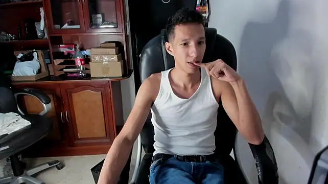 Chat XXX ao vivo de AlphaMarco
