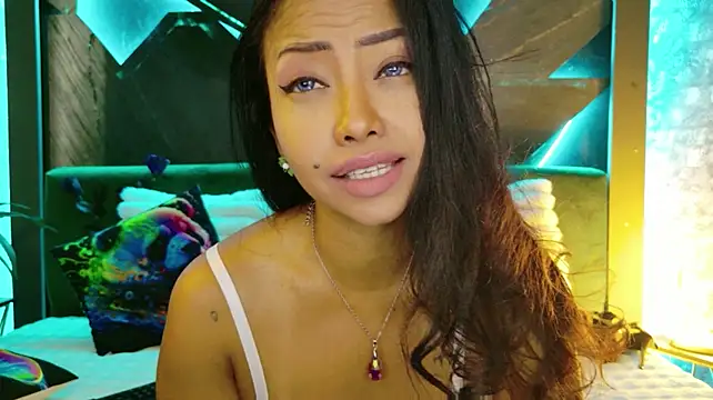 ElyaQuinn - Make Elya Wet!
