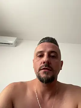XXX chat uživo modela InsaneMattt
