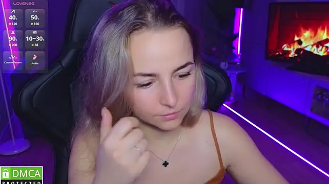Mira_Mermayd লাইভ XXX চ্যাট