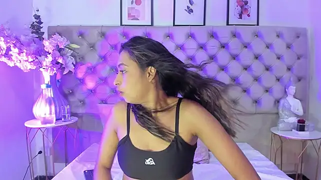 LezyTompson - Full naked and whore oil 💦