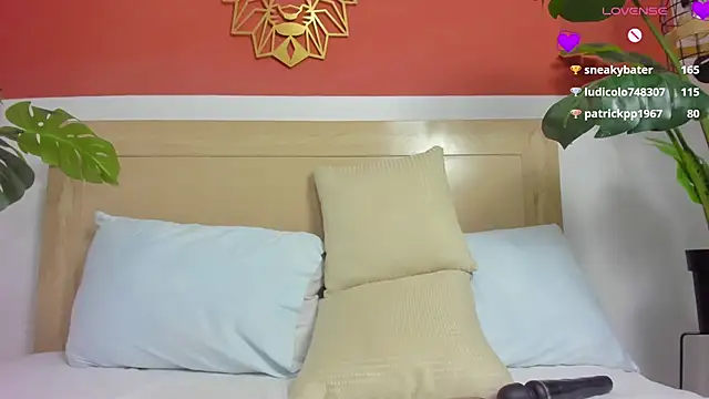 lili_cardenas_ Adlı Modelin Canlı XXX Sohbeti
