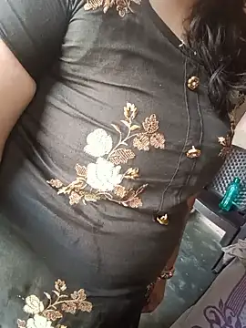 Chat +18 de Desi_couple85 ao vivo