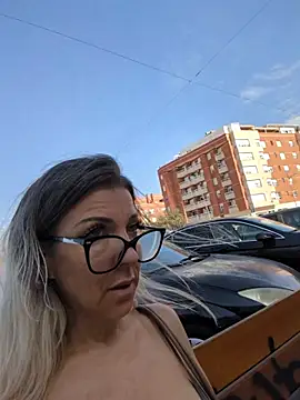 NikytaX - Strong vibrations, public moaning