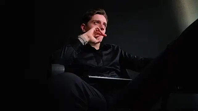 Онлайн чат XXX FelixStarkk