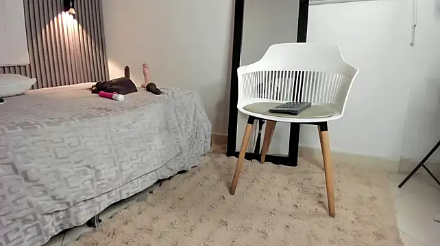 Zafiiraa Adlı Modelin Canlı XXX Sohbeti