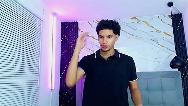 Chat XXX en directo de kai_storm77